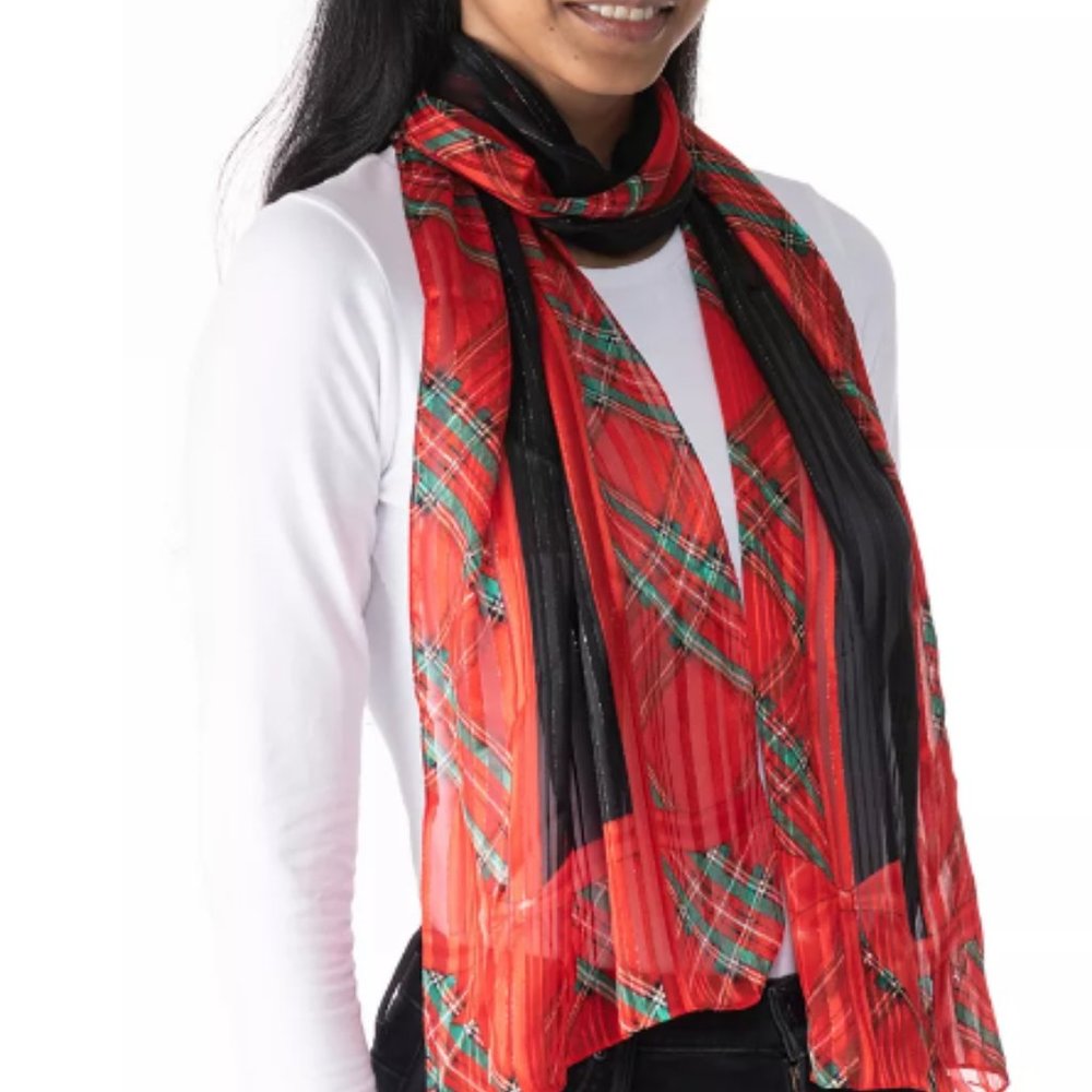 Giani Bernini All Wrapped Up Holiday Oblong Scarf Red Black Green Metallic New